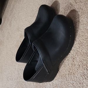 Black Dansko clogs